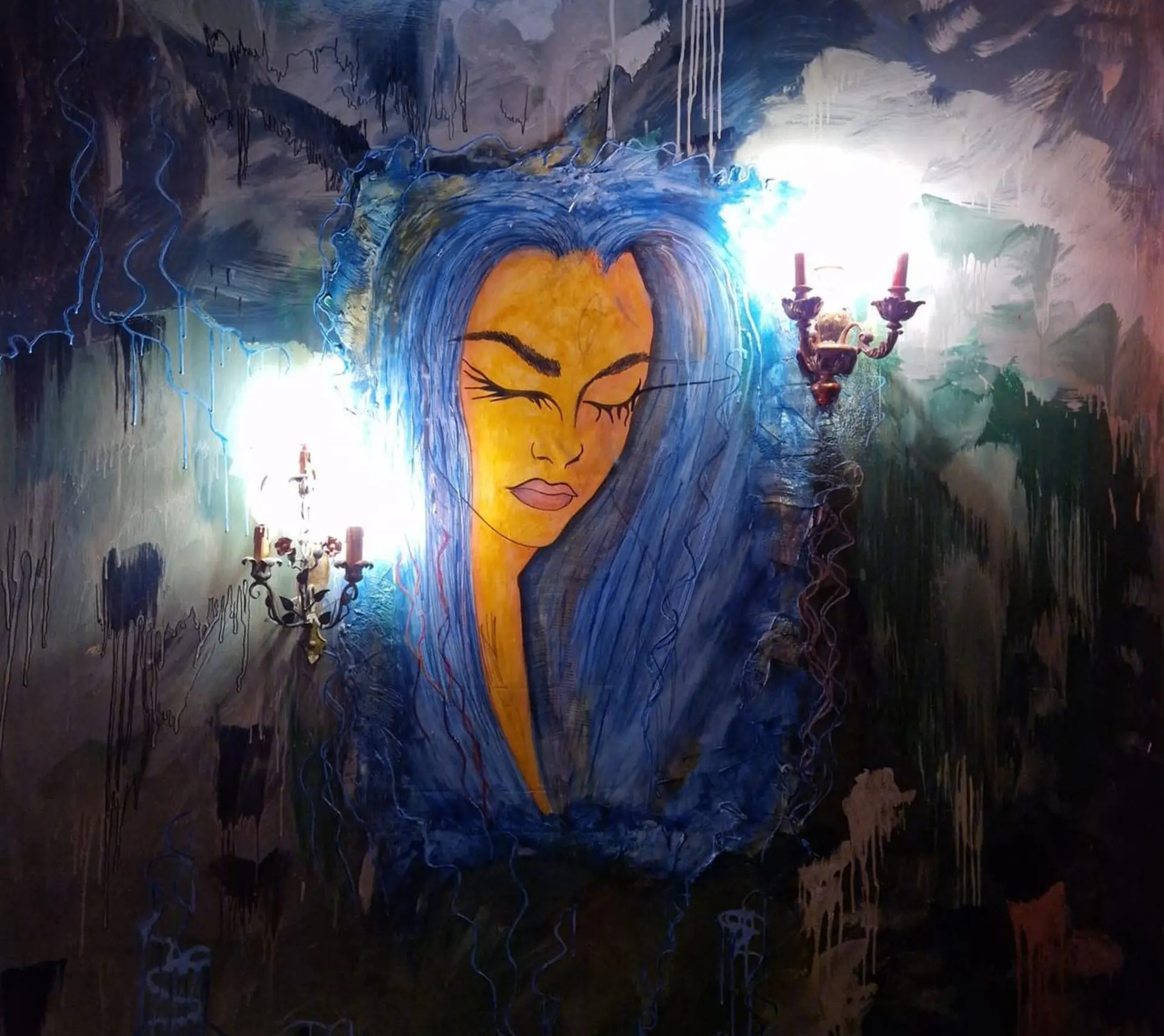 Le esclusive scenografie a luci soffuse del Piper, il Night Club Macerata di riferimento per le serate e la movida nelle Marche e nel Centro Italia.